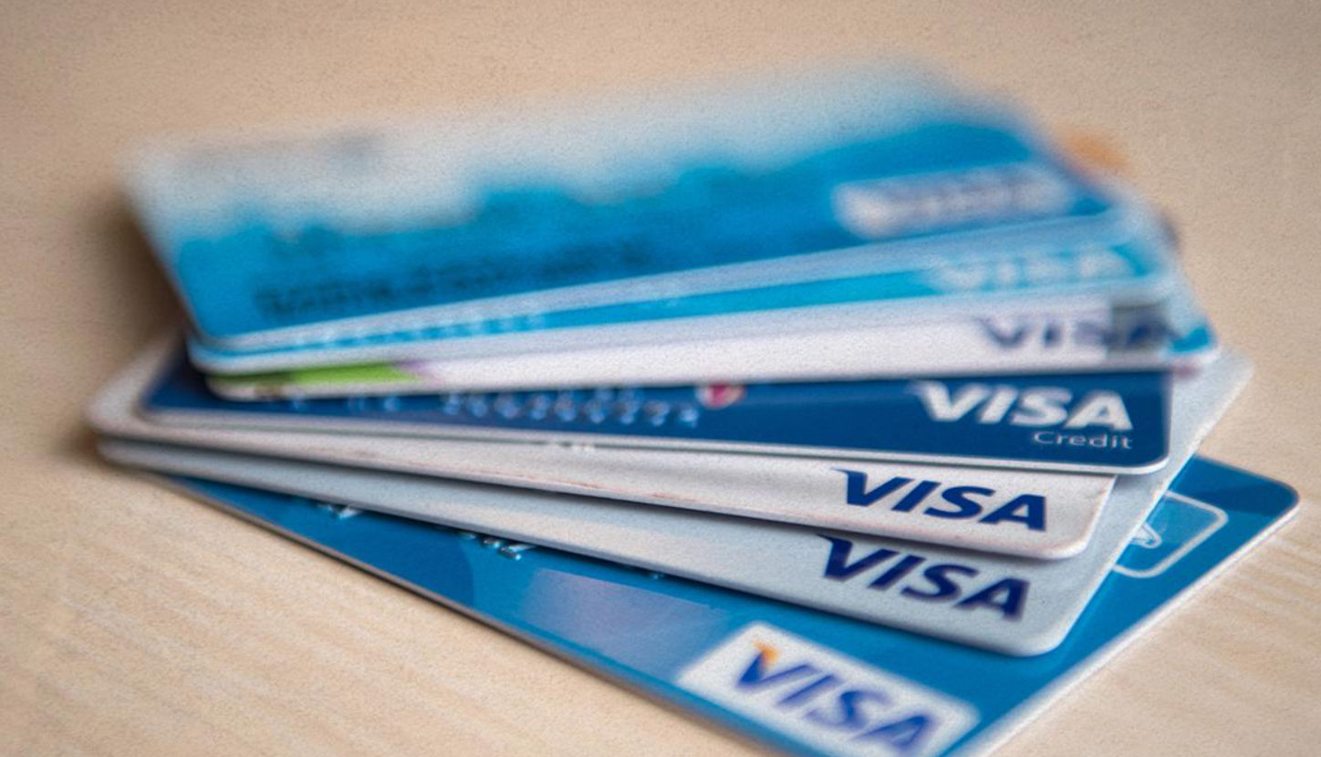 Kredi kartı borcunu tam ödemeyenler