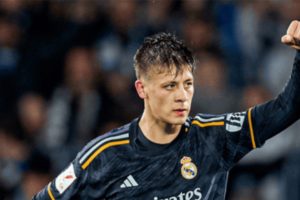 Arda Güler, Real Madrid’de Dikkat Çekiyor