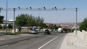 Trafikte Yeni Dönem: Yeni Hız İhlali Tespit Sistemleri Devreye Alınıyor