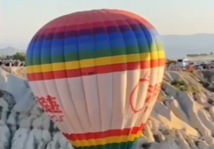 Kapadokya’da Sıcak Hava Balonu Acil İniş Yaptı