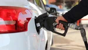 Akaryakıt Fiyatlarındaki Değişiklik: Motorine Zam, Otogaza İndirim