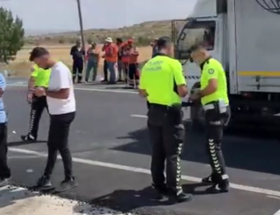 Afyonkarahisar’dan Kayseri’ye düğün için yola