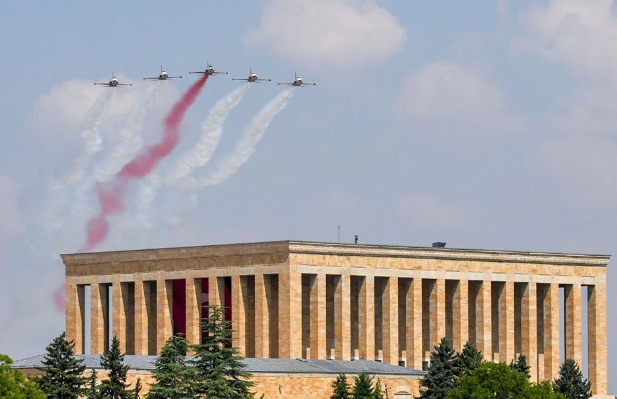 Bugün 30 Ağustos Zafer Bayramı,