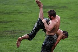 Arnavutköy’de geleneksel hale gelen yağlı