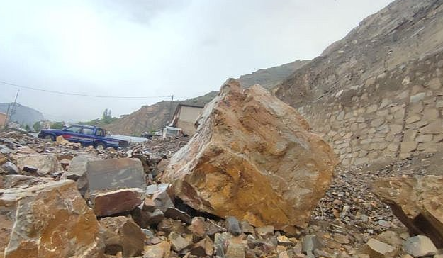 Erzurum’un Uzundere ilçesine bağlı Çağlayan