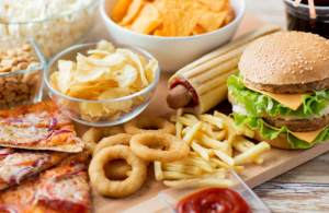 Mutfağınıza Asla Sokmamanız Gereken Gıdalar