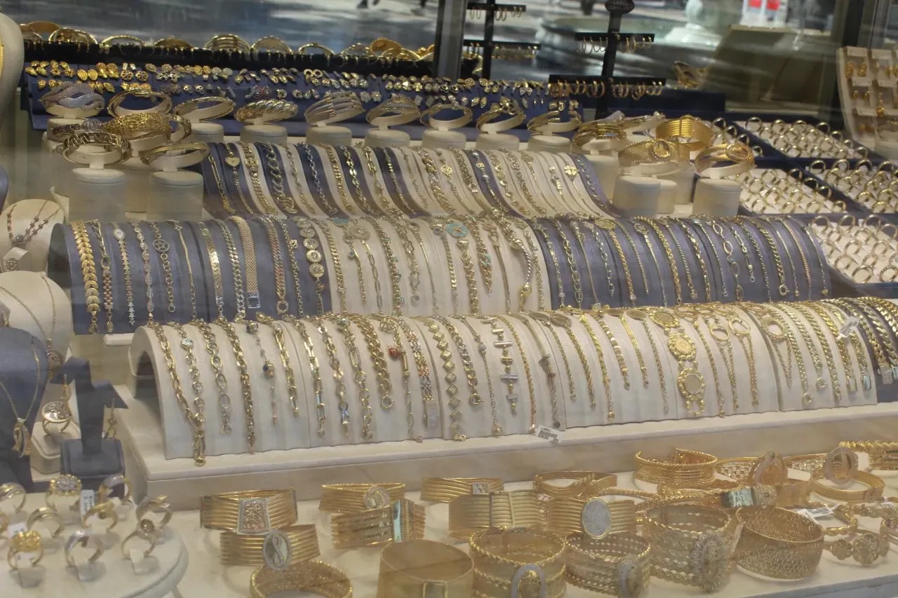 Altın Fiyatları Rekor Kırdı: Çeyrek Altın 5.000 TL’ye Doğru İlerliyor!