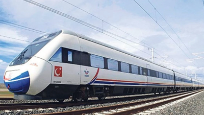 Ulaştırma ve Altyapı Bakanı Abdulkadir