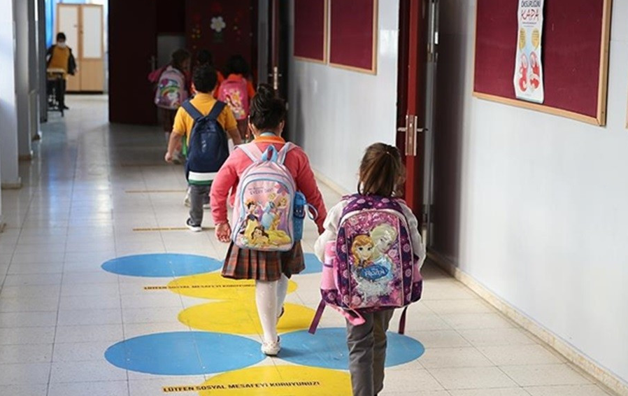 2024-2025 Eğitim Öğretim Yılı Ara Tatil Tarihleri Açıklandı