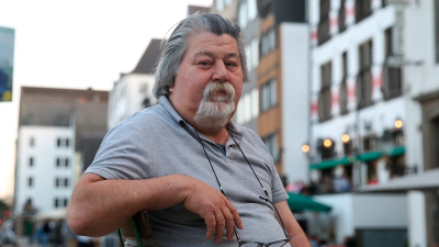 Yazar Ahmet Nesin’in sosyal medya