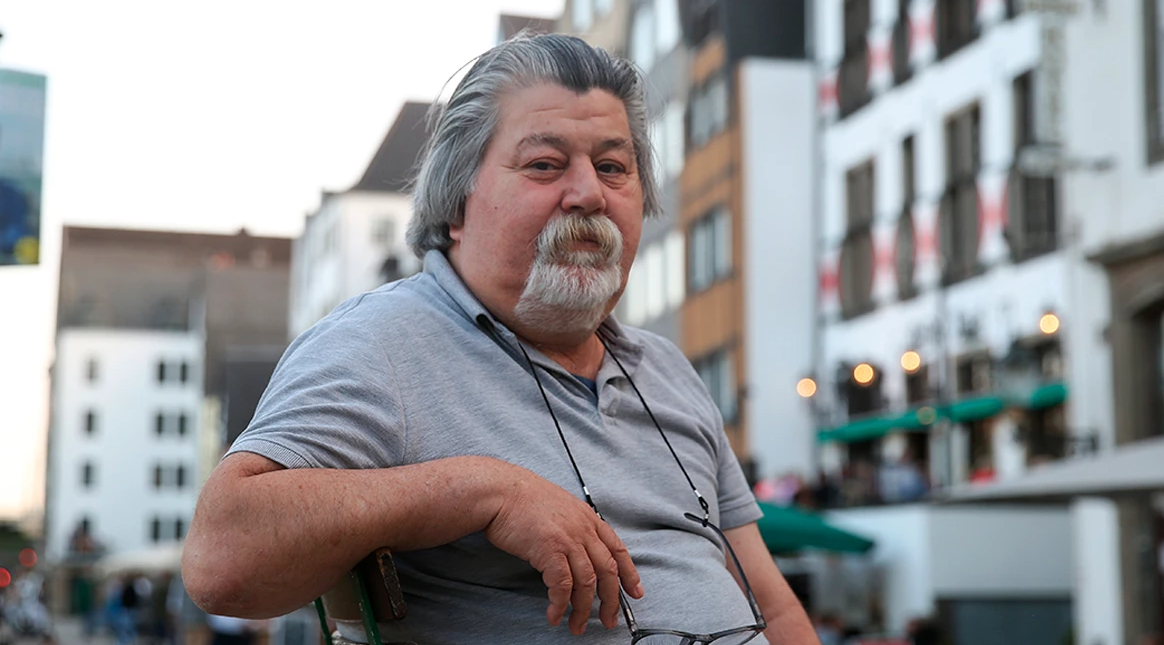 Aziz Nesin’in Oğluna Neden Yakalama Kararı Çıkartıldı?