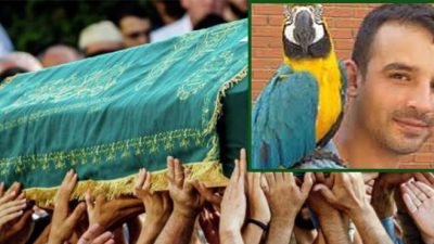 Antalya'nın Muratpaşa ilçesinde bir marangoz