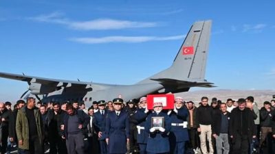 Isparta'nın Keçiborlu ilçe merkezinde askeri