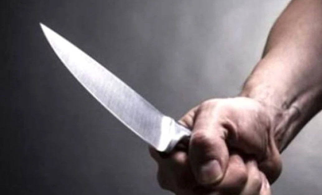 Eşini, 4 yaşındaki çocuğunun