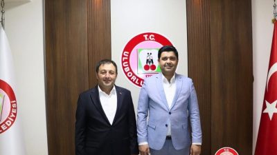 Isparta’nın Uluborlu ilçesinde siyasetin nabzı,